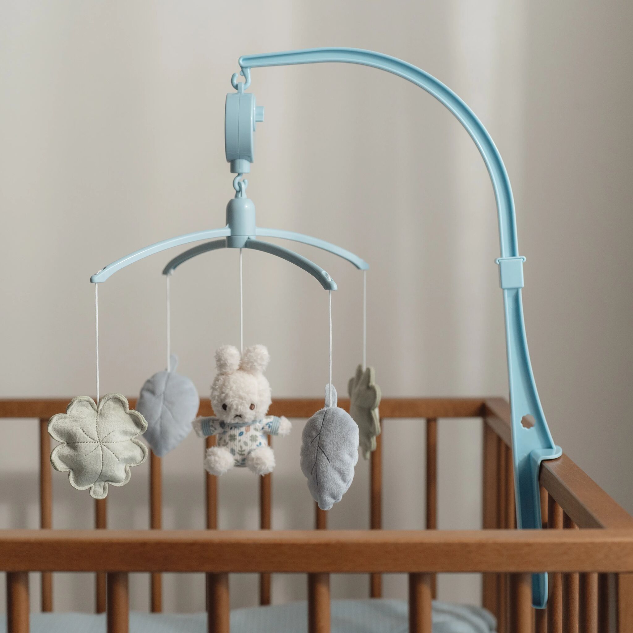 Miffy x Little Dutch Music Mobile – Lucky Leaves Soothing Cot