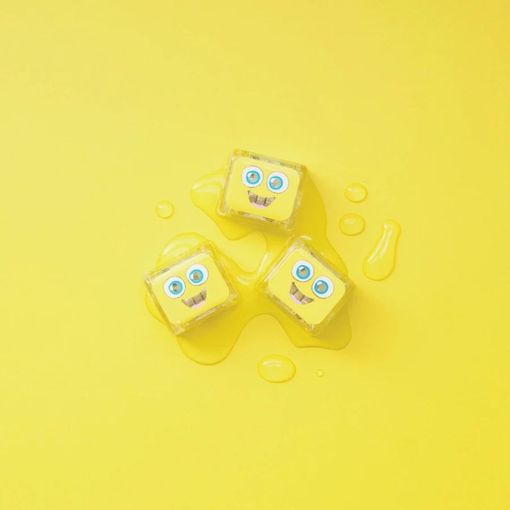 Glo Pals Light up Sensory Cubes - 4 Pack (Alex Yellow)
