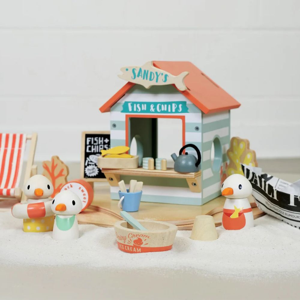 Sandy's Beach Hut Merrywood Tales
