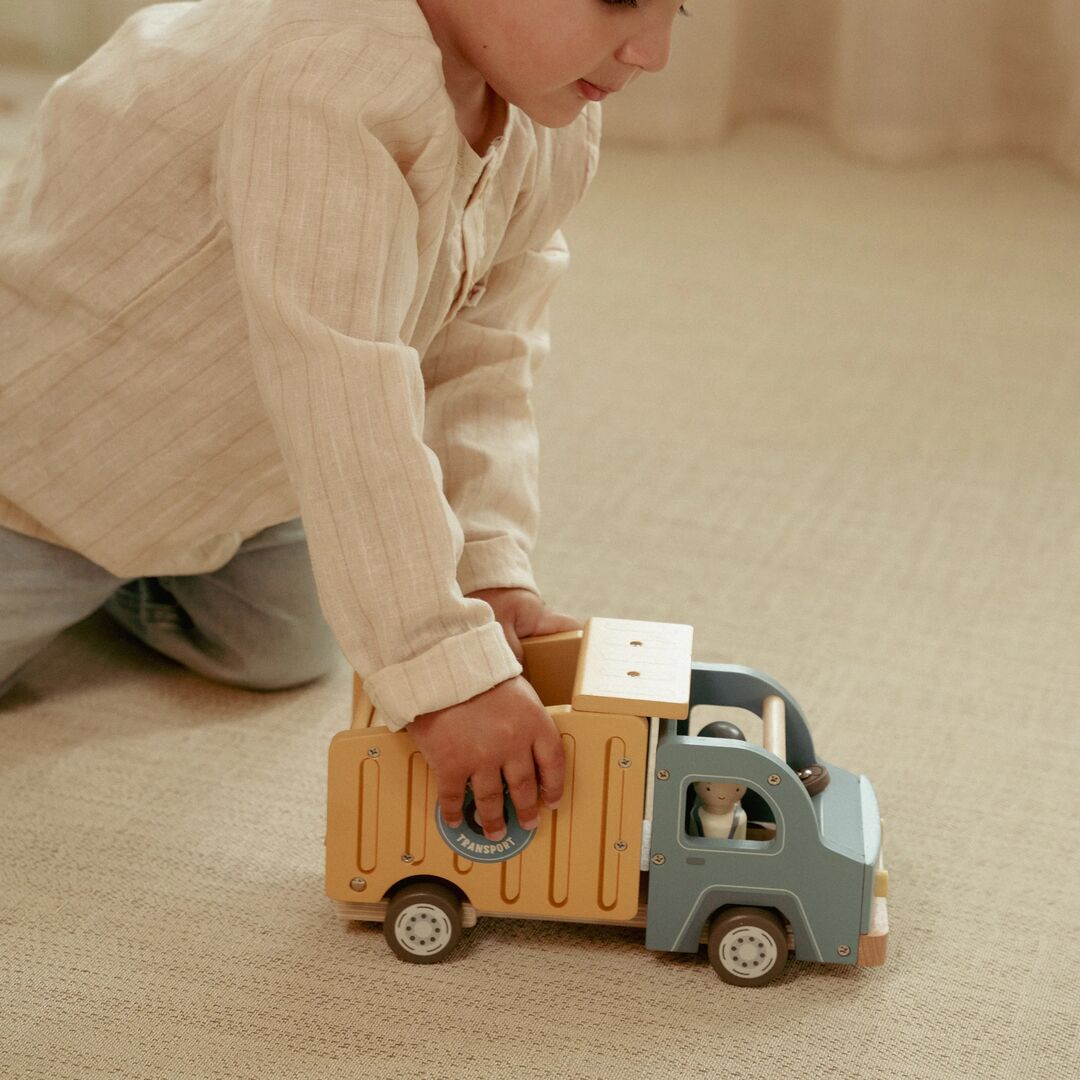 Dumper Transport Truck